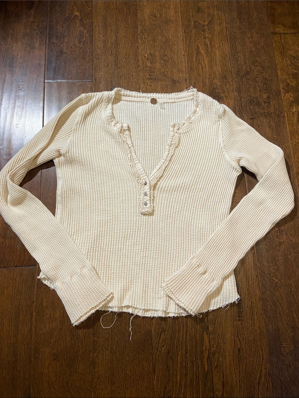 Free People long sleeve waffle top ivory color SZ S